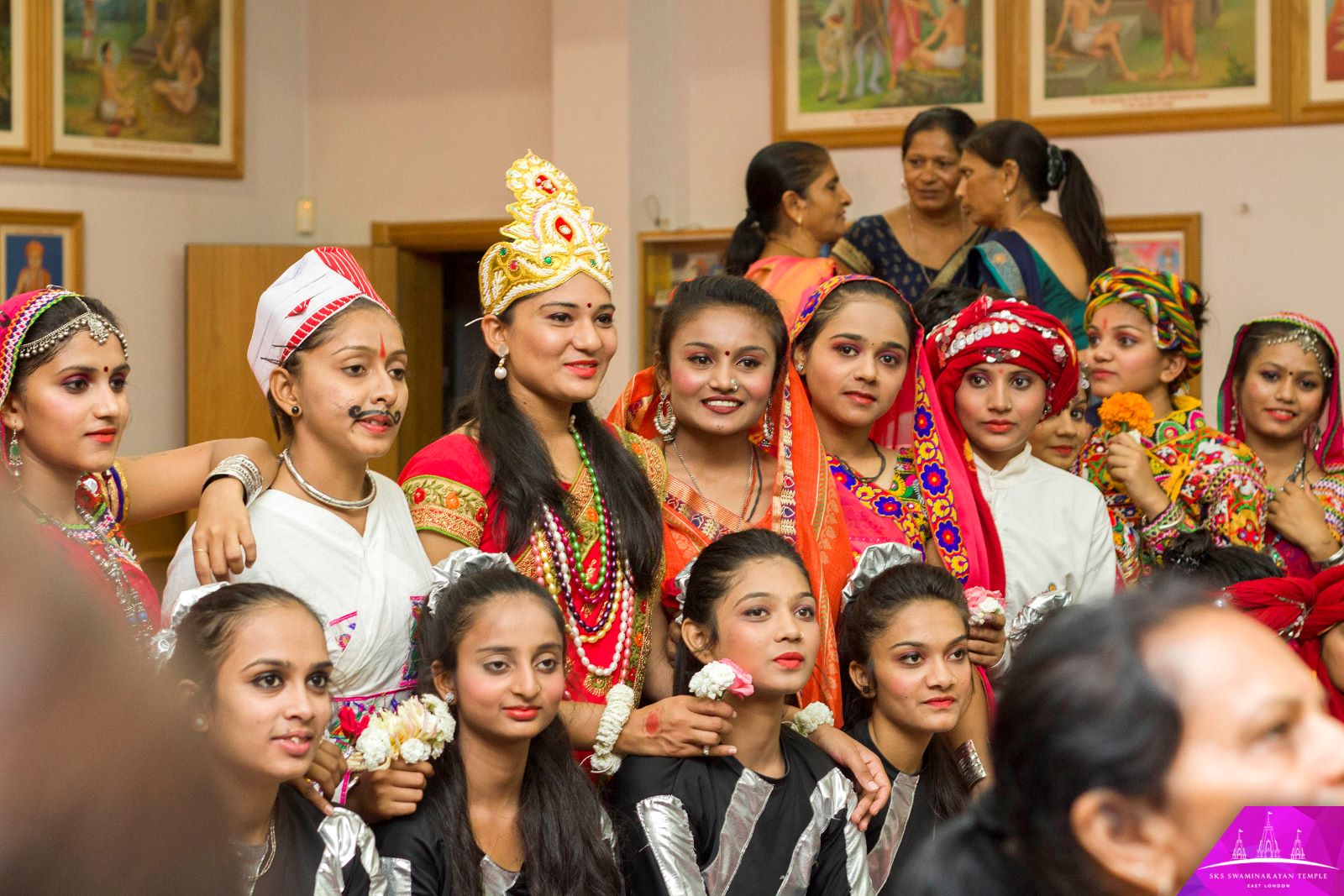©1987-2017 SKS Swaminarayan Temple East London